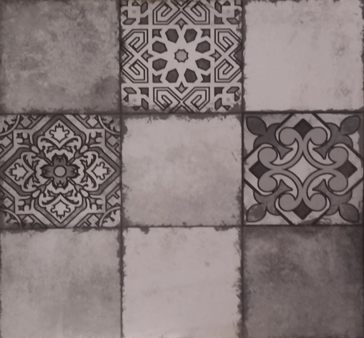Antique Silver Arte 2x2 tile