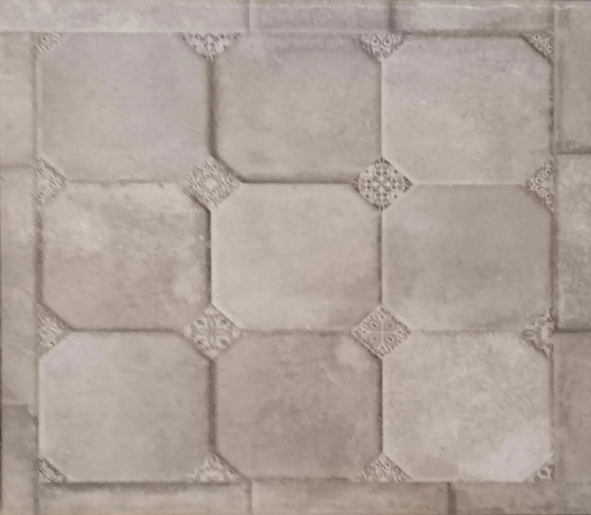 Chrome Avorio Decor 2x2 tile