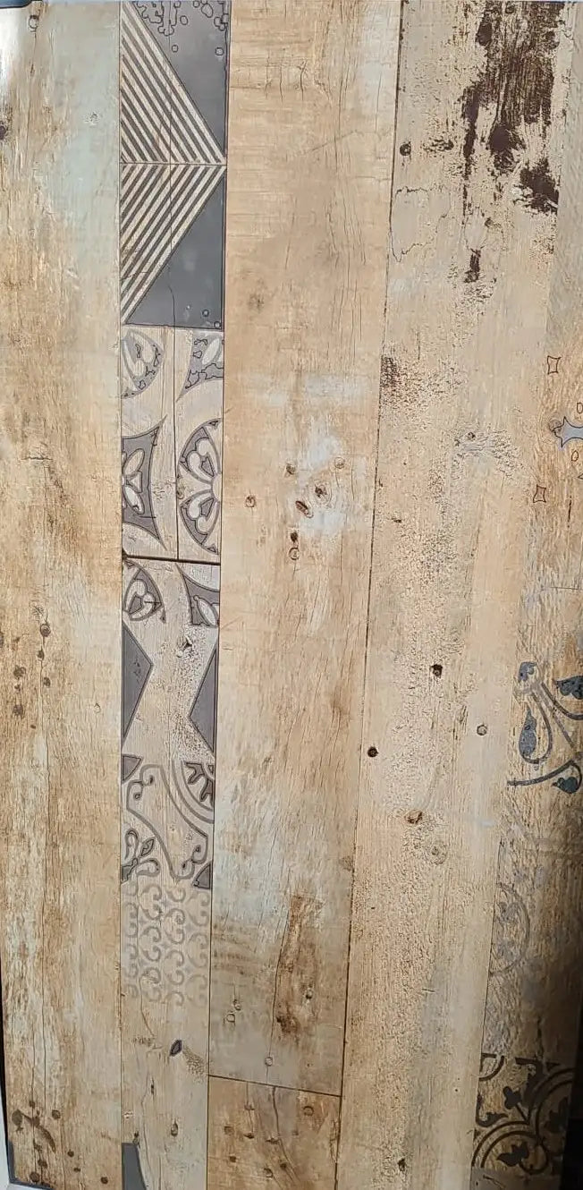 Euro Wood Décor 32x64 tile